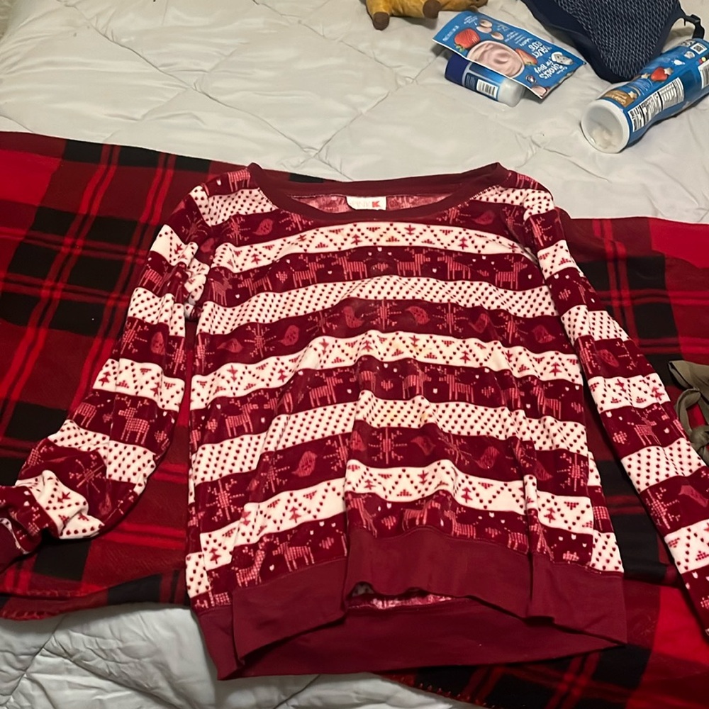 Extremely soft Christmas sweater women’s small